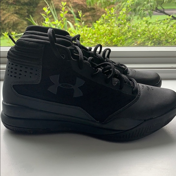 Under Armour Other - Under Armour Basketball Sneakers
